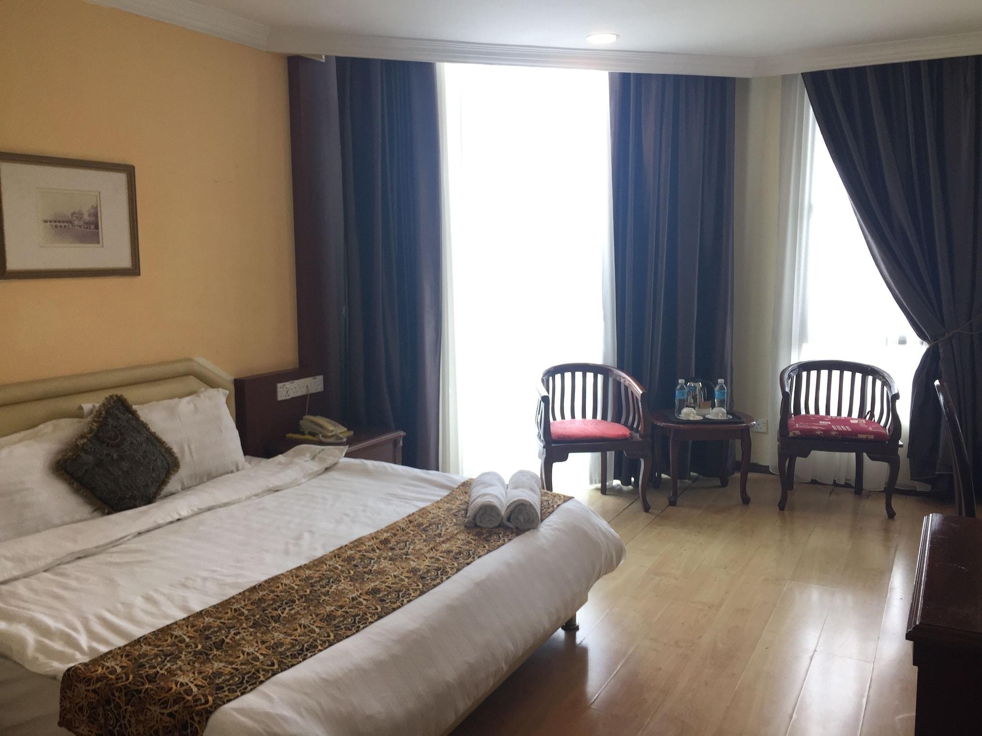 Regal Court Hotel Kuching Eksteriør bilde